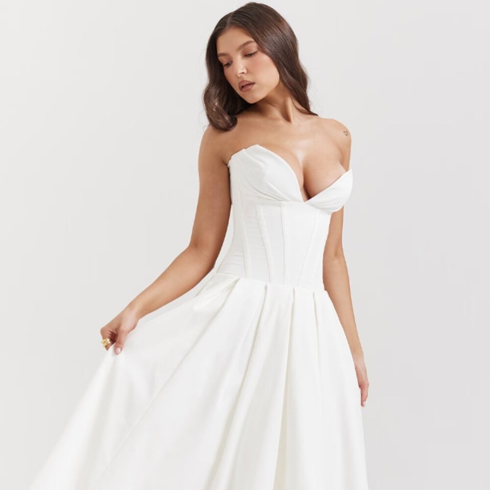 House of CB 'Lady' Dress NWT